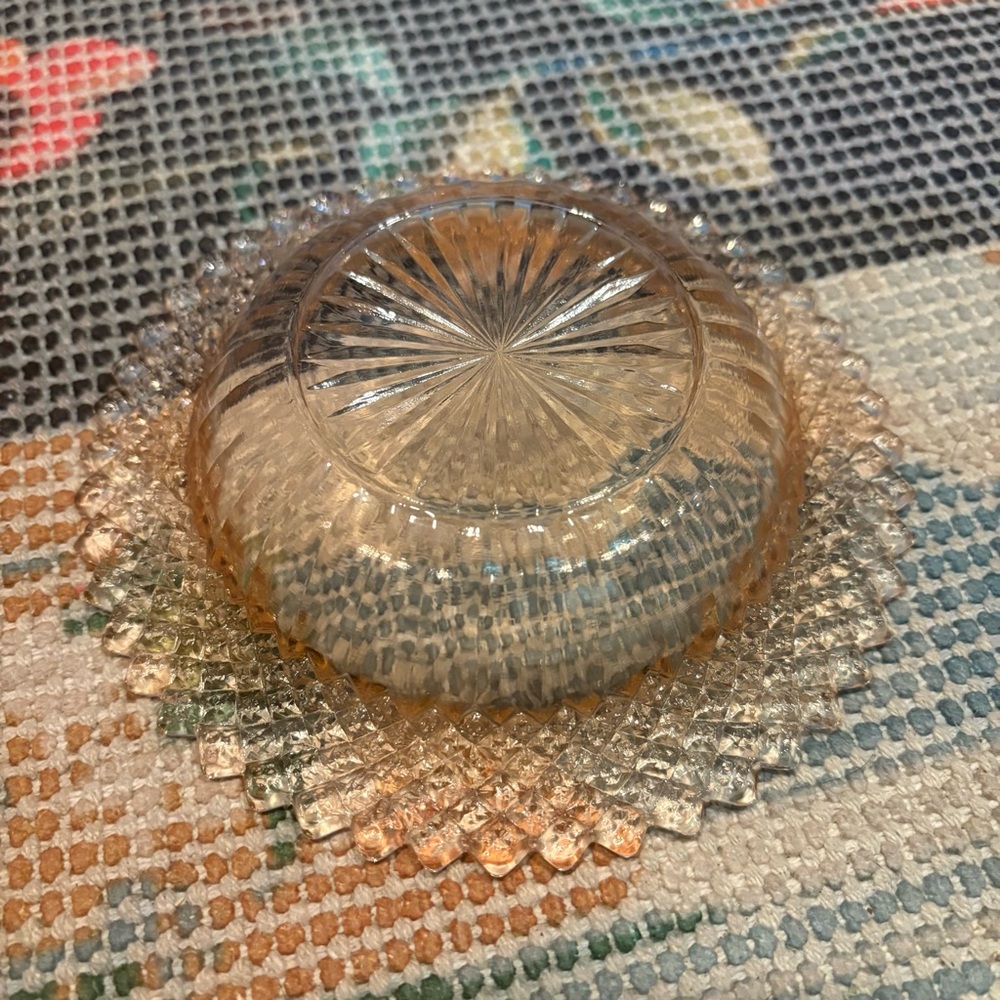 Vintage * Anchor Hocking Miss America Pattern Elegant Pink Glass Small Bowl EUC - Picture 3 of 6